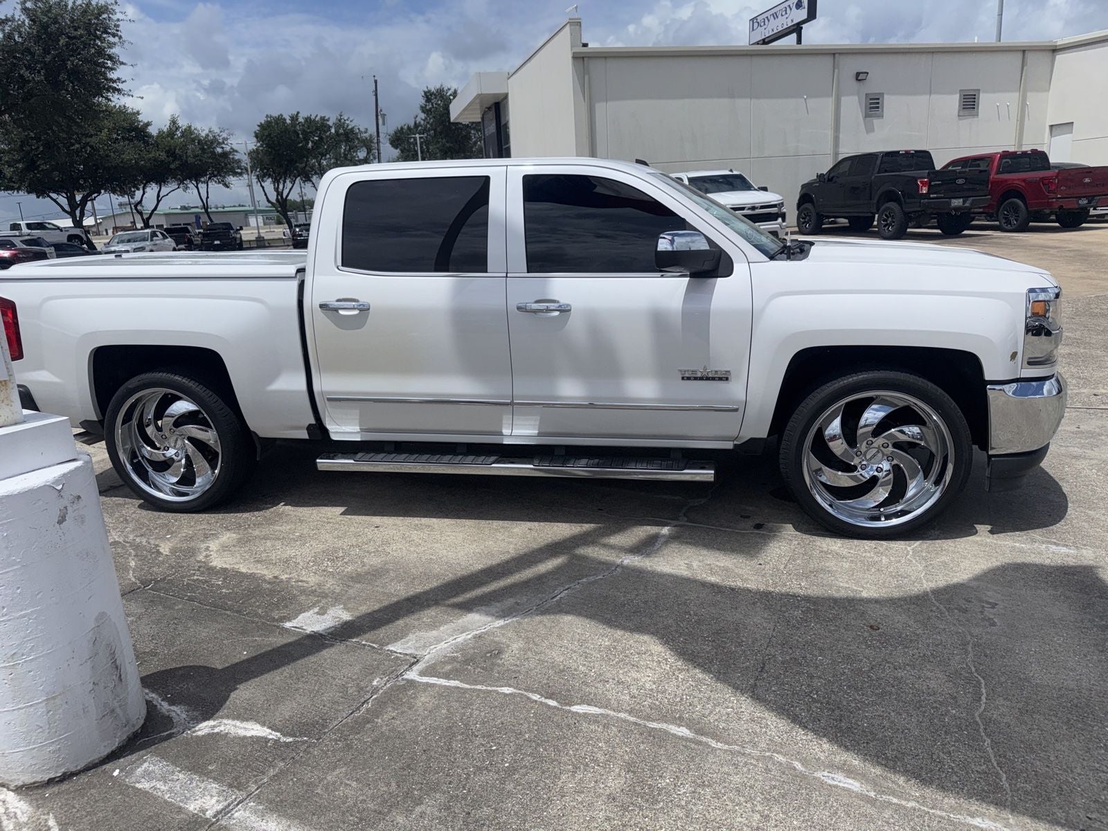 chevrolet silverado 1500 2017 3GCPCSEC3HG370290 image chevrolet silverado 1500 2017 3GCPCSEC3HG370290 image